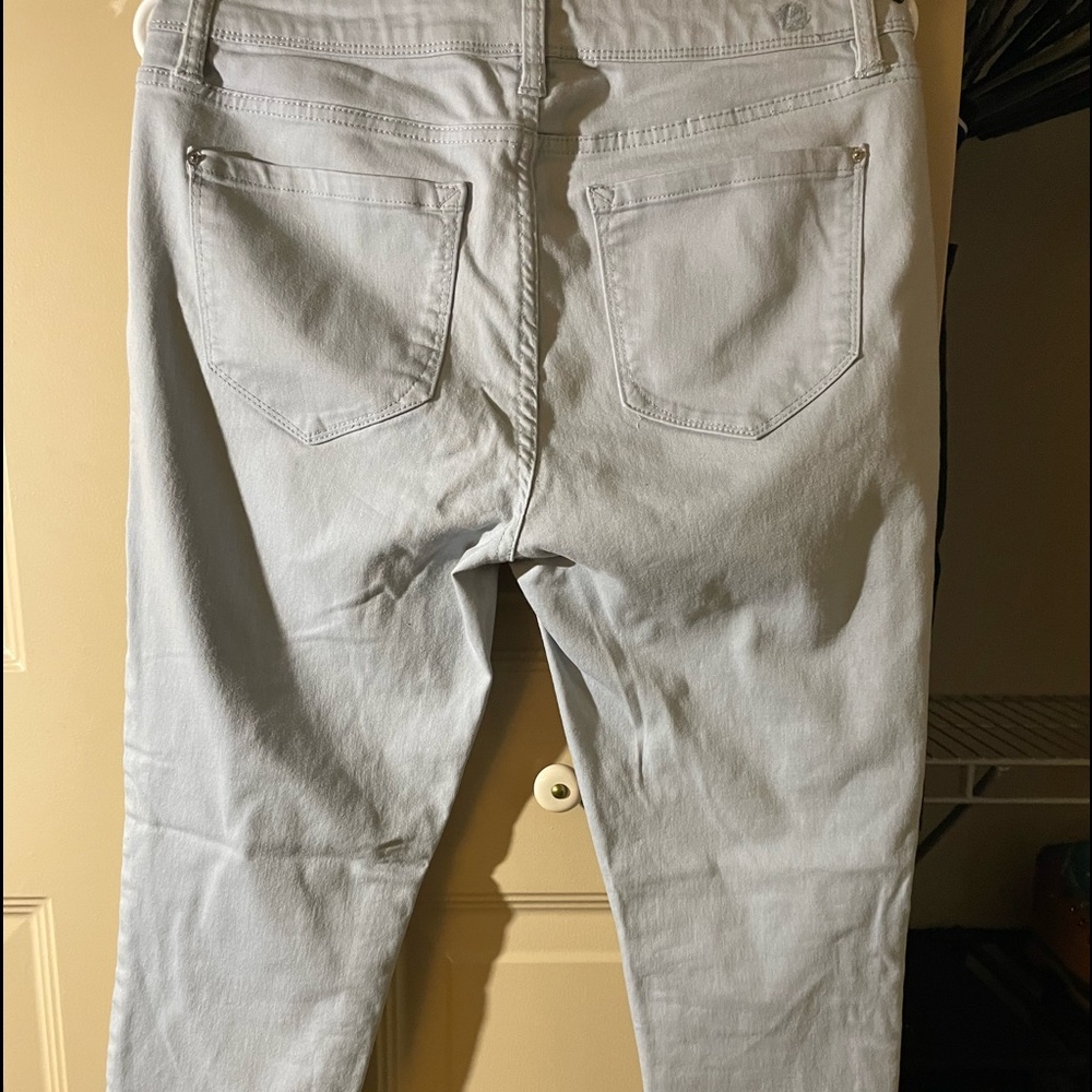 Jeans - Picture 2 of 4